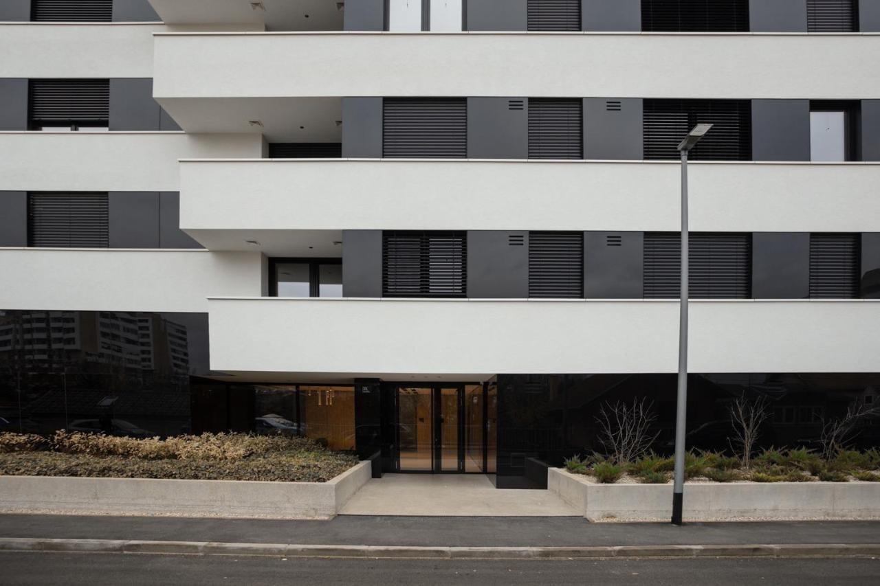 Luxury Haven In Zagreb Appartement Buitenkant foto